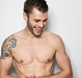 Smiling Fit Model