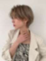 表参道 美容室 カット 渋谷区 美容院 メンズカット 東京 髪型 おすすめ ヘアカラー ブリーチなし ダブルカラー インナーカラー 髪質改善トリートメント ヘアケア 酸熱トリートメント 成人式 ヘアセ
