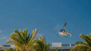 Tofly7 opera eventos corporativos con helicópteros en Toluca mediante servicios para grabaciones, fotografía aérea, activaciones de marcas y dinámicas empresariales.