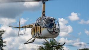Conozca las reglas de mantenimiento y aeronavegabilidad en México para el Robinson R44: inspecciones, overhaul a las 2,200 horas y gestión de bitácoras ante la AFAC.