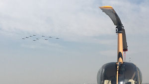 El Bell 205 UH-1H en operación se mantiene como referencia en combate de incendios y carga pesada en 2026, gracias a programas de modernización, mantenimiento estructural riguroso y una relación costo-capacidad favorable.