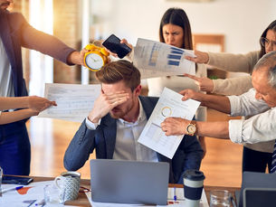Pessoa com Excesso de trabalho