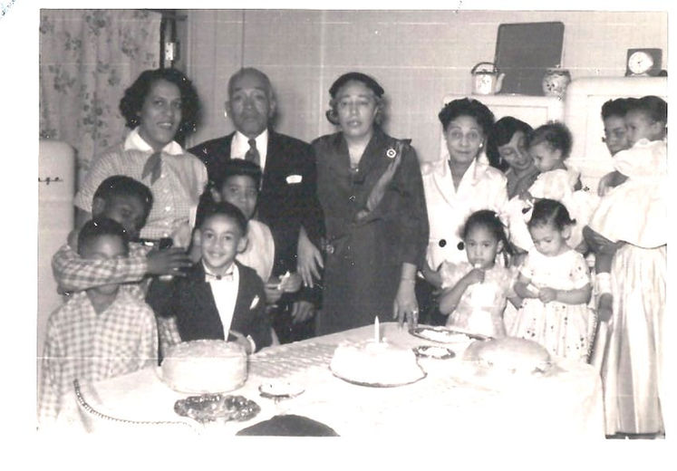 1955 Family.jpg