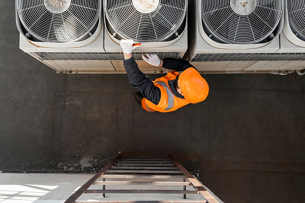 full-shot-man-working-with-equipment.jpg