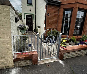 Decorative steel pedestrian gate arched top 19.jpeg