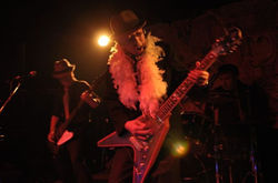 7432495_1656864719_171large