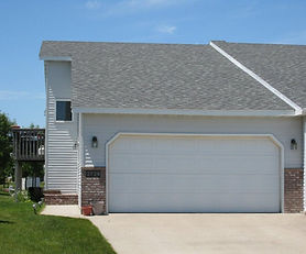 4 Bed 2 Bath Twin home for rent