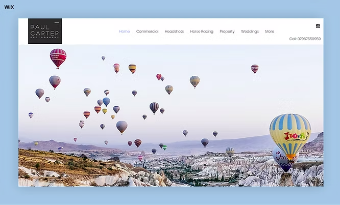 photographer using wix