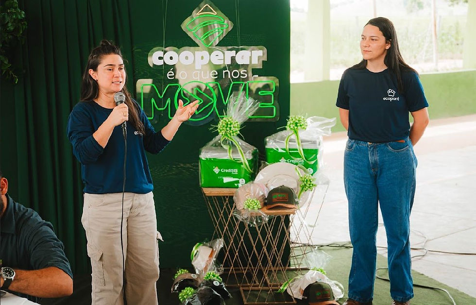 Equipe de Ecoporé fala de regularização ambiental em evento. Foto: Divulgação