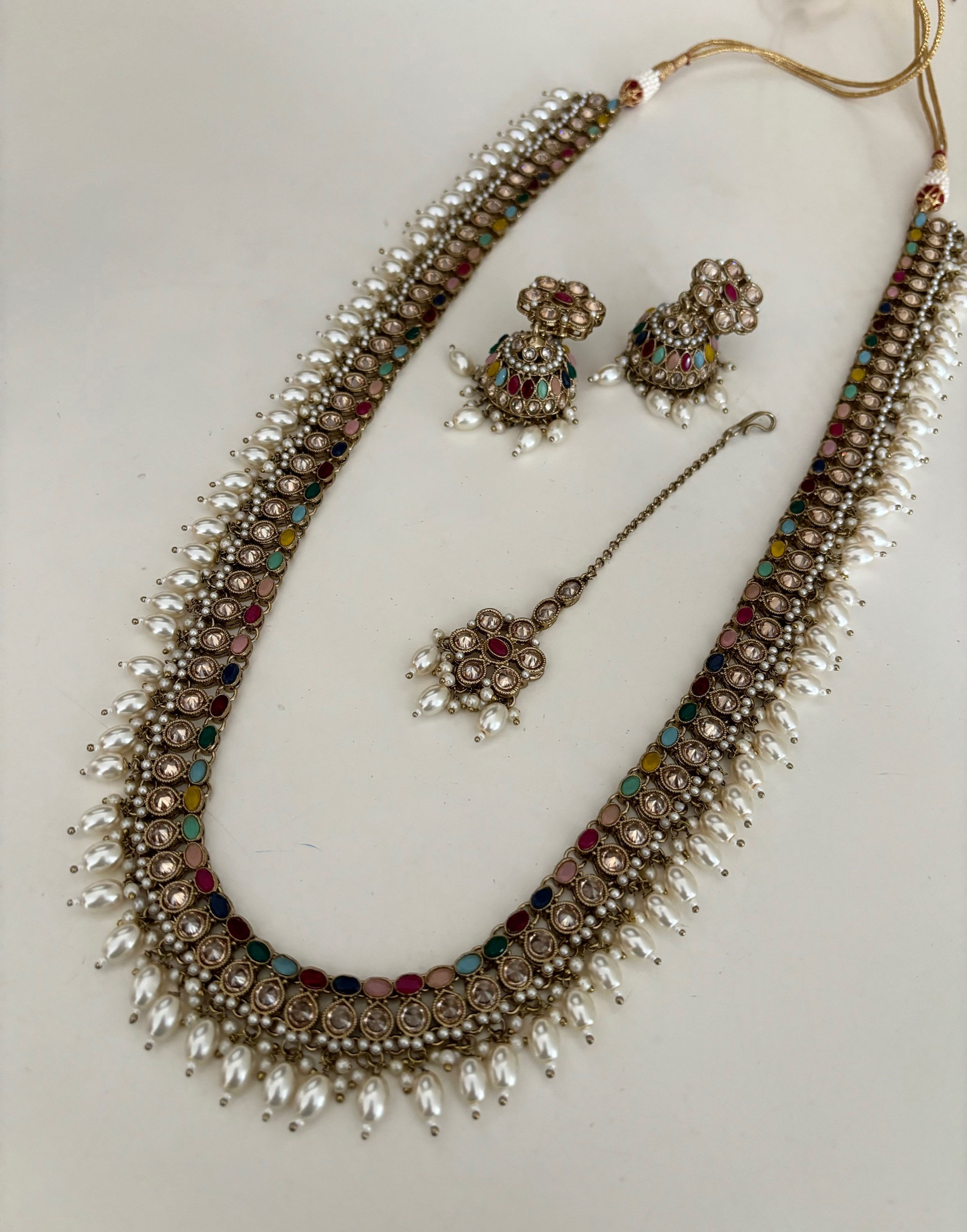 Nehari (multicolour stonework)