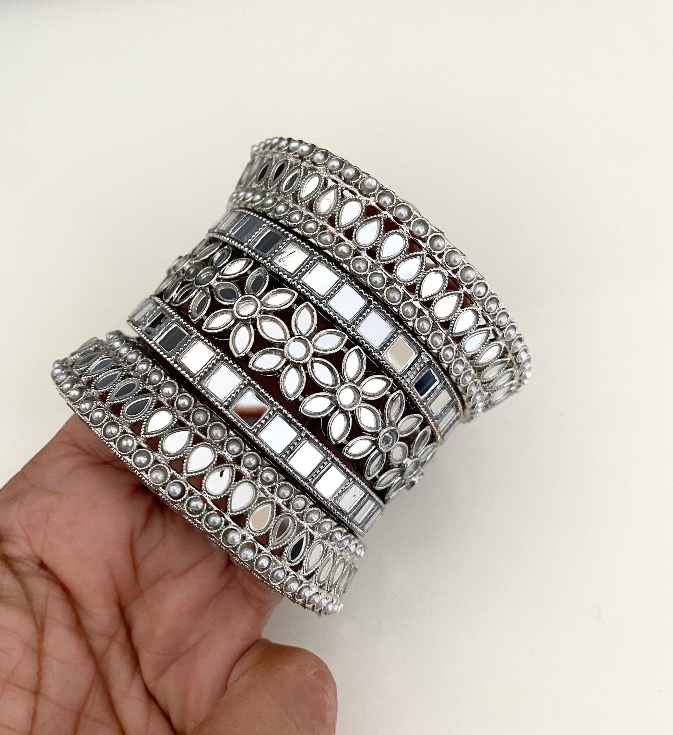 Bailey mirror kangaan set 