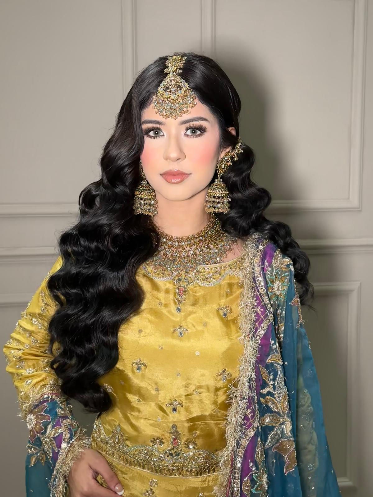 Sarisha (pastel blue/champagne)