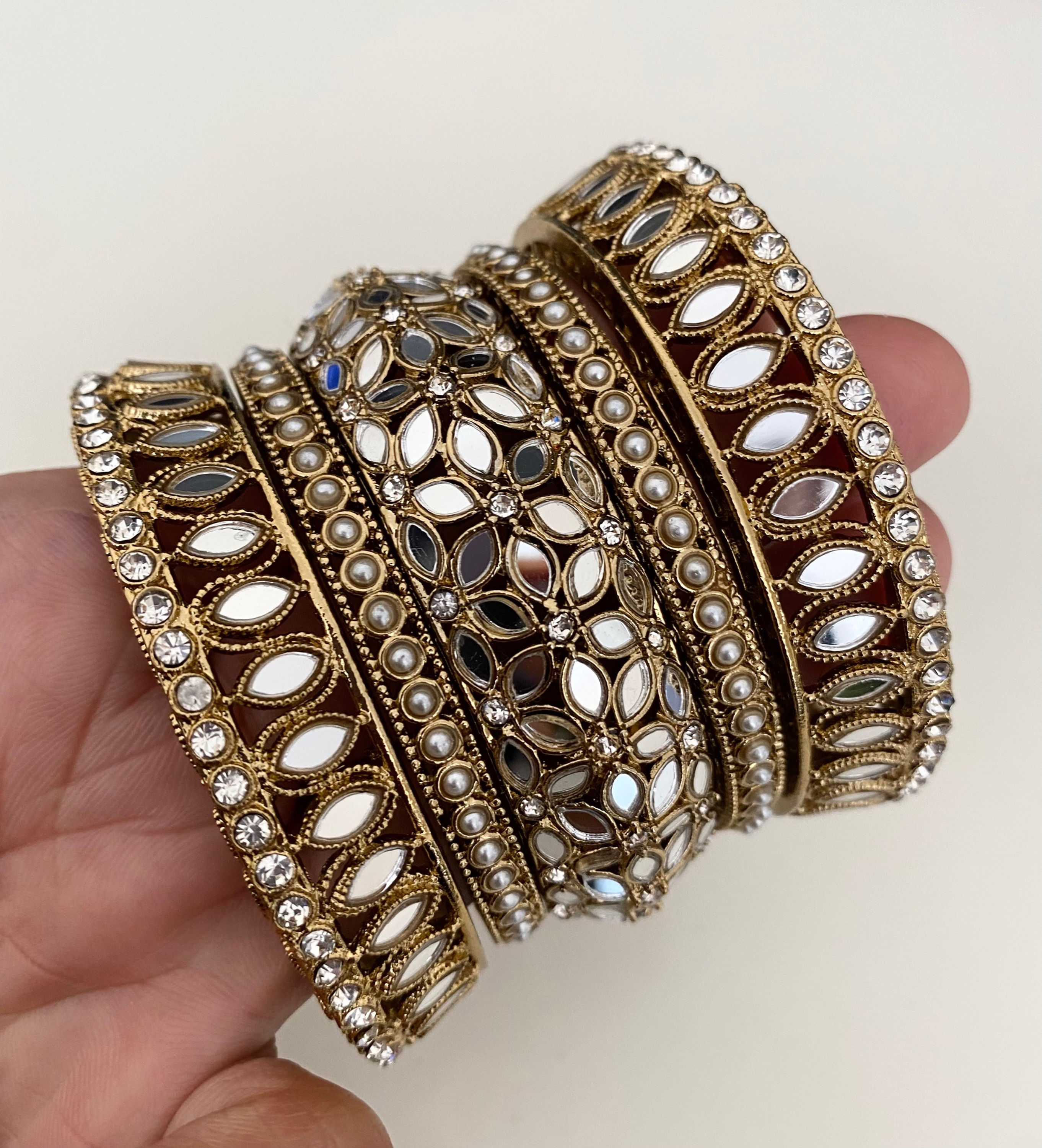 flower mirror kangaan set of 5