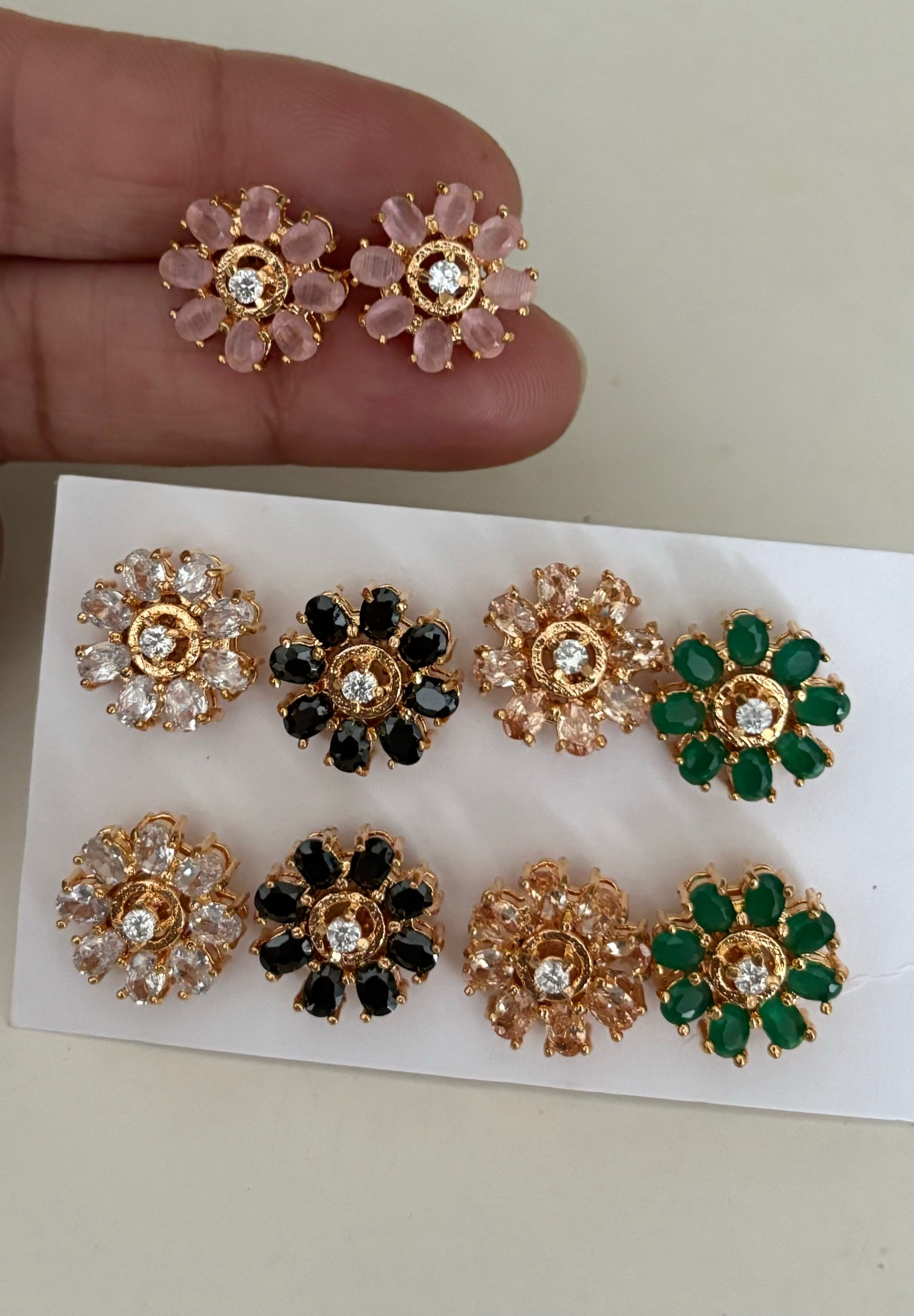 Daisy studs 
