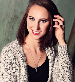 Viktoriya Creative Artist at Sugar and Spice Photography