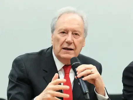 Lewandowski recebe visto dos EUA e integrará comitiva de Lula na ONU