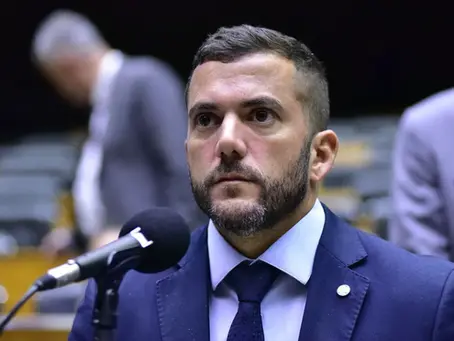 Jordy pede que Dino investigue Lindbergh por emendas destinadas ao MST