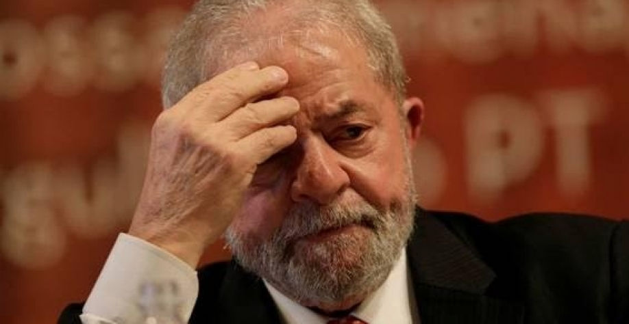Ueslei Marcelino / Reuters