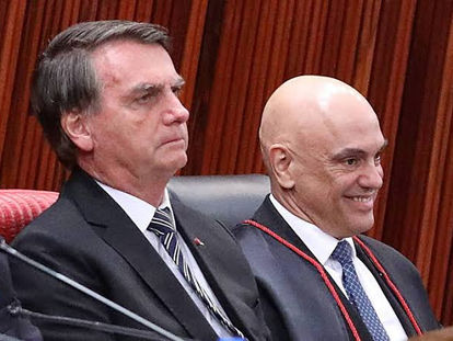 Bolsonaro persiste na estratégia jurídica e deverá protocolar novas ações solicitando afastamento de Moraes do inquérito