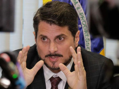 Marcos do Val expõe investigação do delegado sobre Bolsonaro: o que está em jogo?