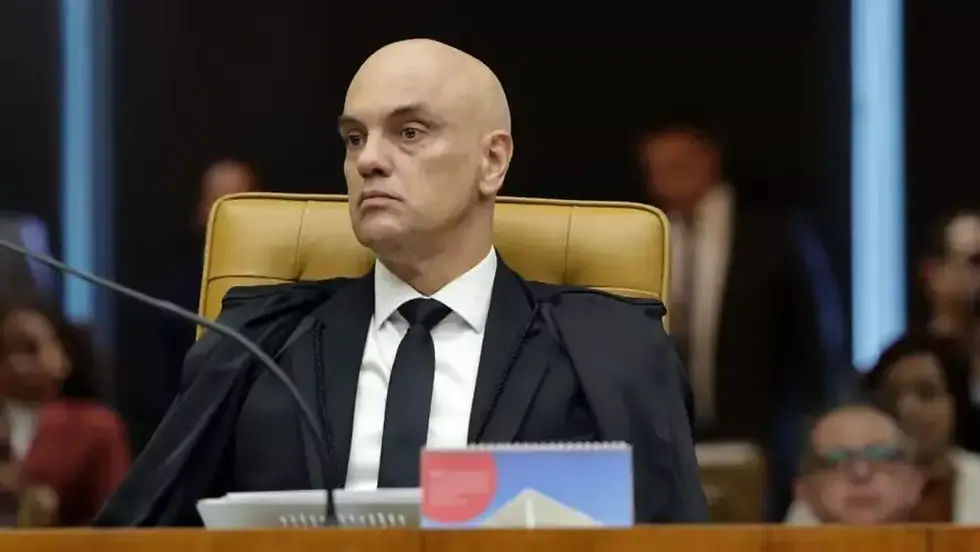 Coluna do Wall Street Journal acusa ministro Alexandre de Moraes de liderar “golpe de Estado” no Brasil