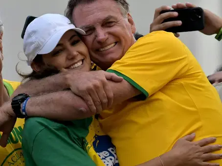 Michelle Bolsonaro divulga carta de Jair: “Sou 100% fiel”