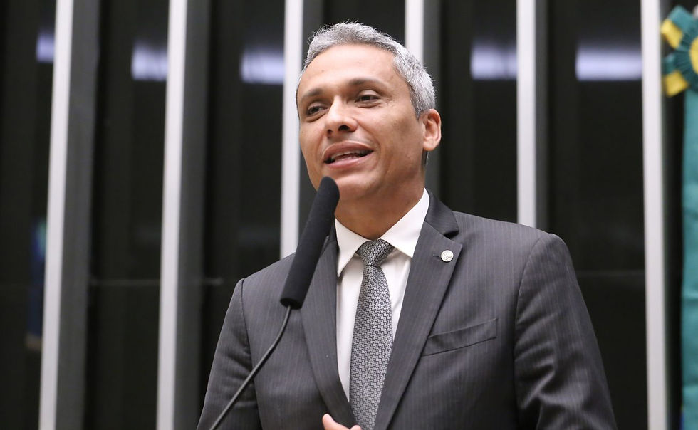ALERTA: STF torna Gustavo Gayer réu por injúria contra Lula