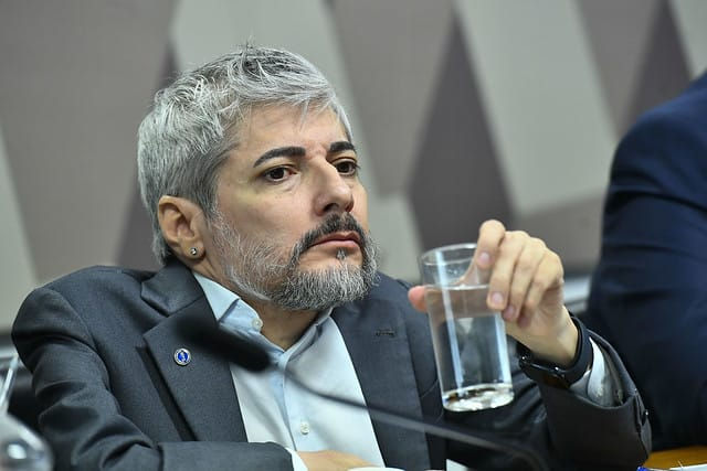 Preso pela PF, nº 2 da Previdência é demitido por Wolney