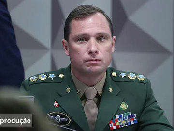 Moraes manda soltar Mauro Cid