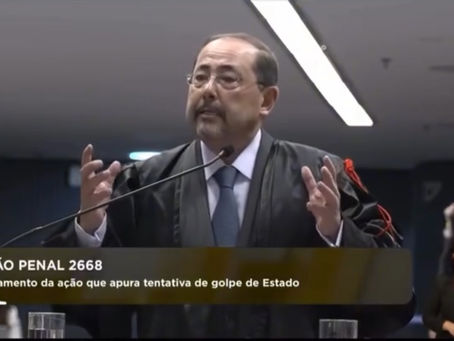 “Não há uma única prova que ligue Bolsonaro a golpe”, afirma defesa durante julgamento