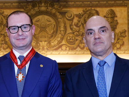 Moraes elogia Zanin por condenação de Bolsonaro e transforma STF em palanque político