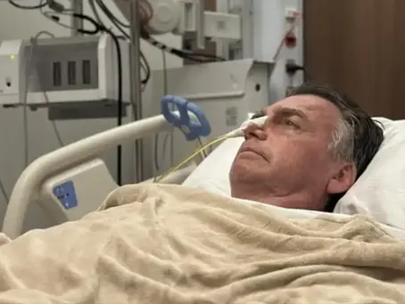 URGENTE: Bolsonaro passa por nova cirurgia para conter crises de soluço