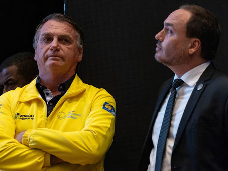 Carlos Bolsonaro é internado no Rio após mal-estar provocado por prisão do pai