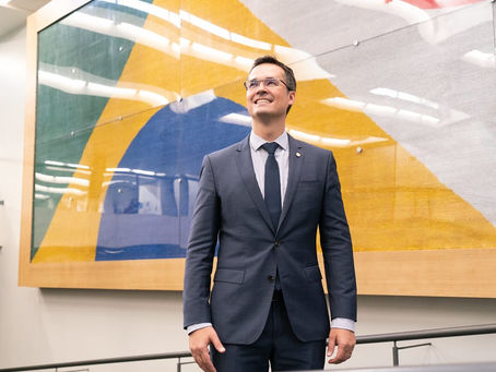 TRE-PR mantém candidatura de Deltan ao Senado