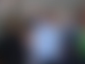Após cirurgia complexa, Bolsonaro recebe alta e deixa hospital andando