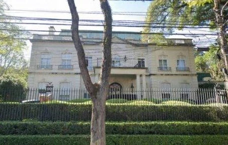 Investigado pela CPMI do INSS pagava R$ 196 mil mensais por mansão ligada a esquema bilionário