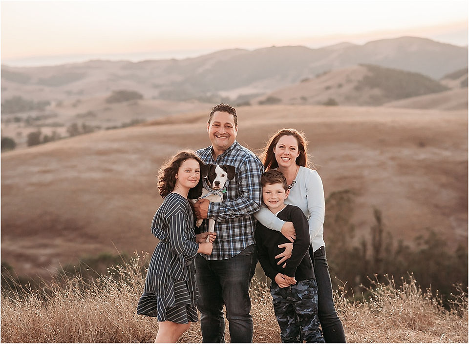 sunset, family, Petaluma, big sister, little brother, Sonoma County, Santa Rosa, sunset, golden hour, family photographer, Diana Jex, family photography, portraits