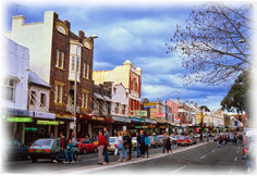 Robert Fraisl - Abenteuer am Hippie Trail: Straßenszene in der Oxford Street, Paddington, Sydney, Australien