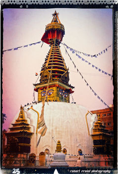 Robert Fraisl | One World - Hippie Trail - Reisen - Weltenbummler - Aussteiger - Fernweh - Reisefotografie - Artprints - Fotografie - Reisebilder kaufen - Nepal