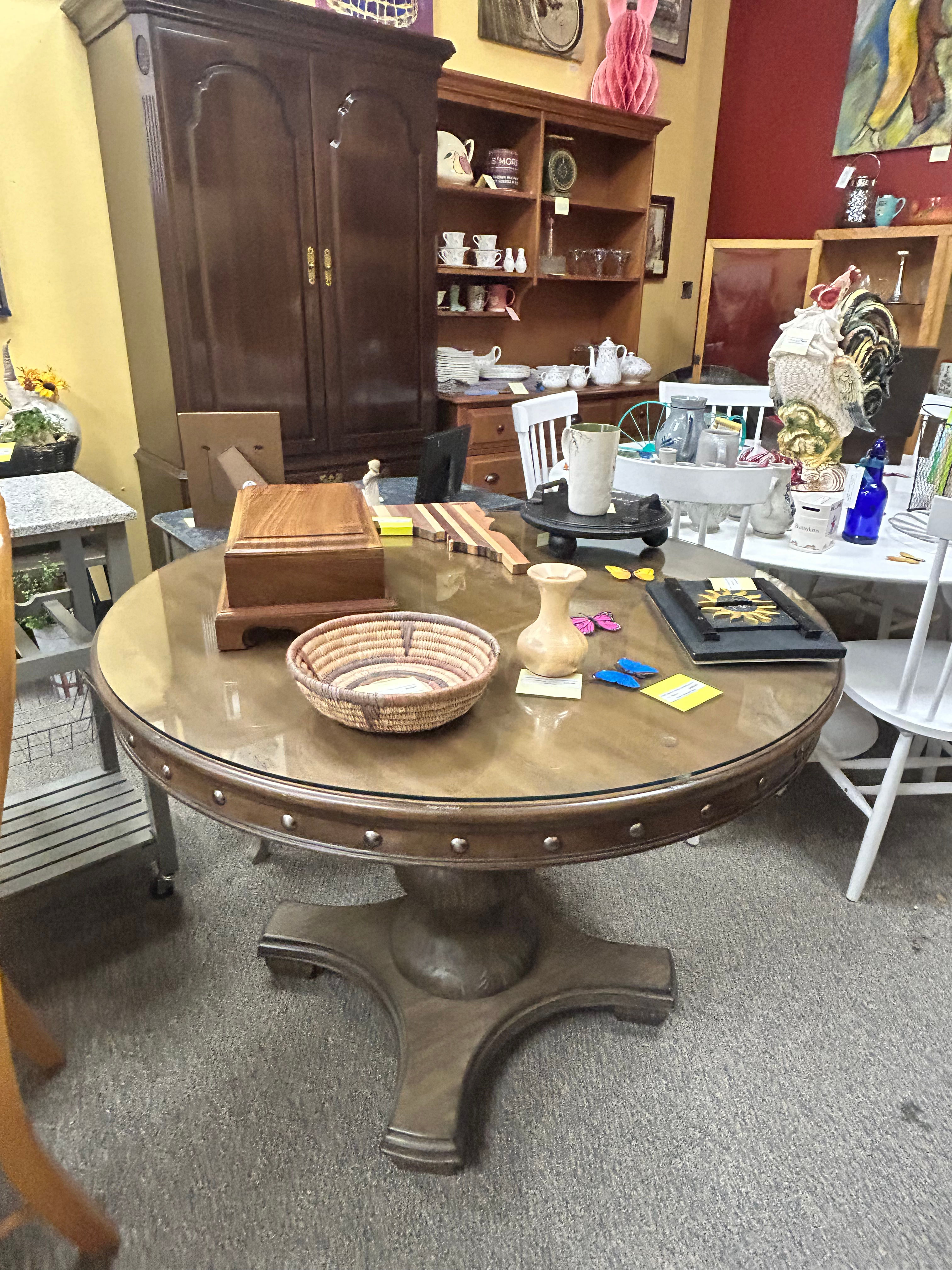 Stylish Round Table