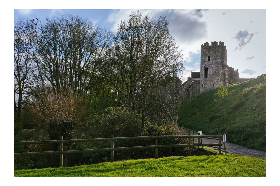 Farleigh Hungerford Castle