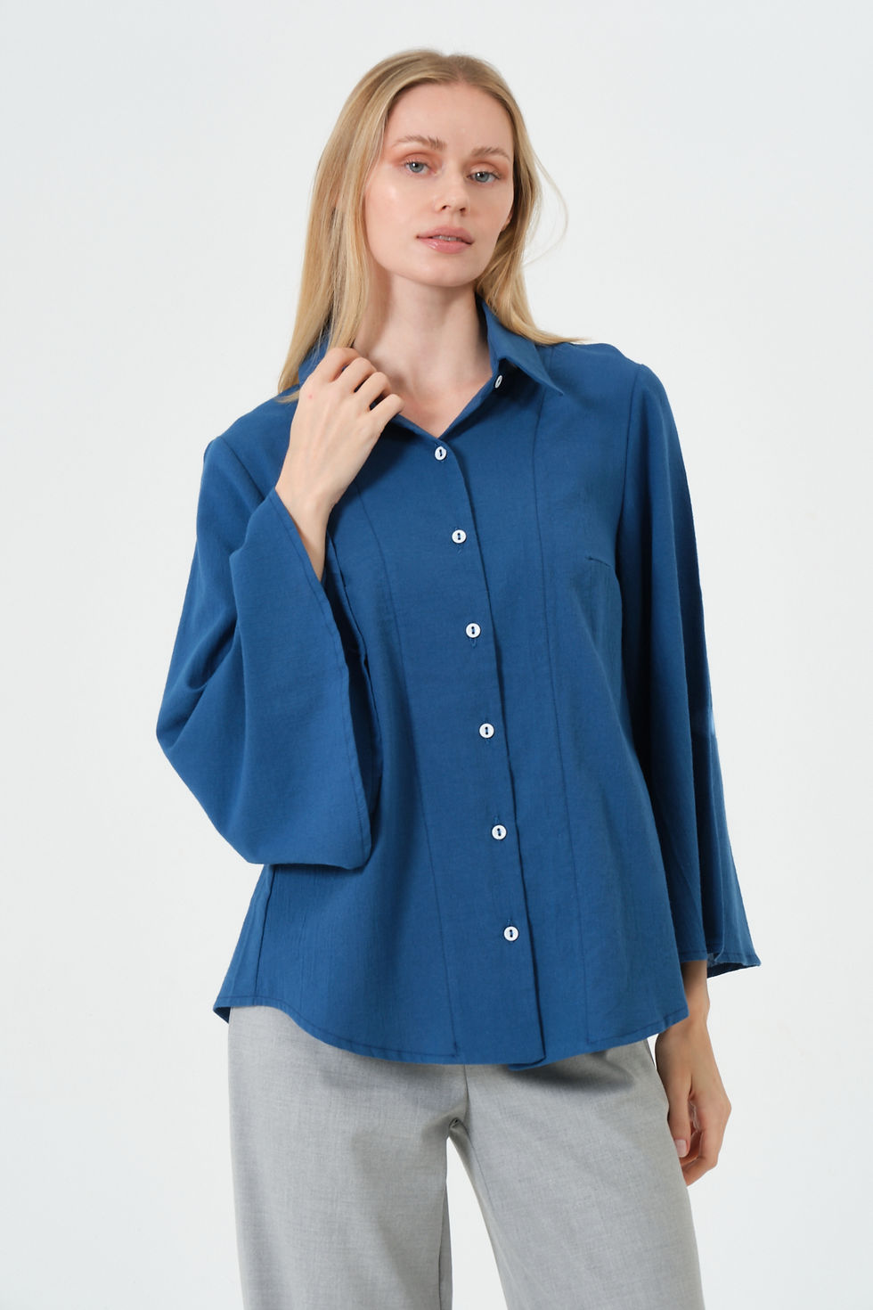Ofis Şıklığı %100 Pamuk İspanyol Kol Kadın Gömlek Saks Mavi d37