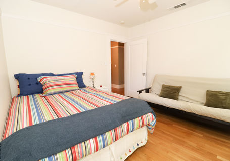 AIR BNB CAMBRIDGE-12.jpg