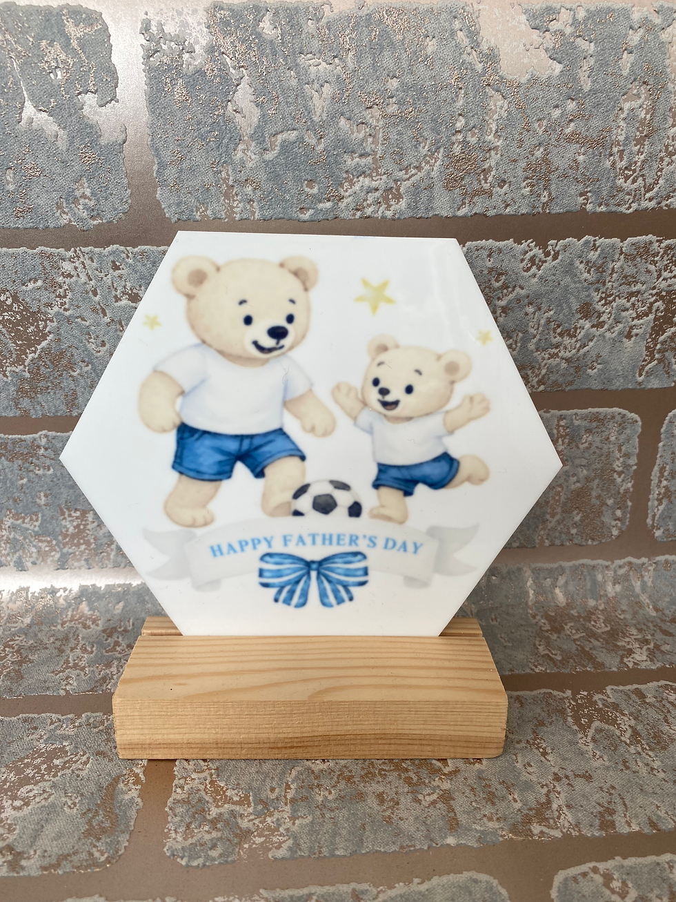 Thumbnail: Father’s Day signs and medals 