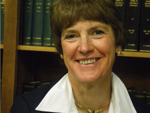 The prestigious Cecilia and Leonard Doak Health Literacy Champion Award goes to...