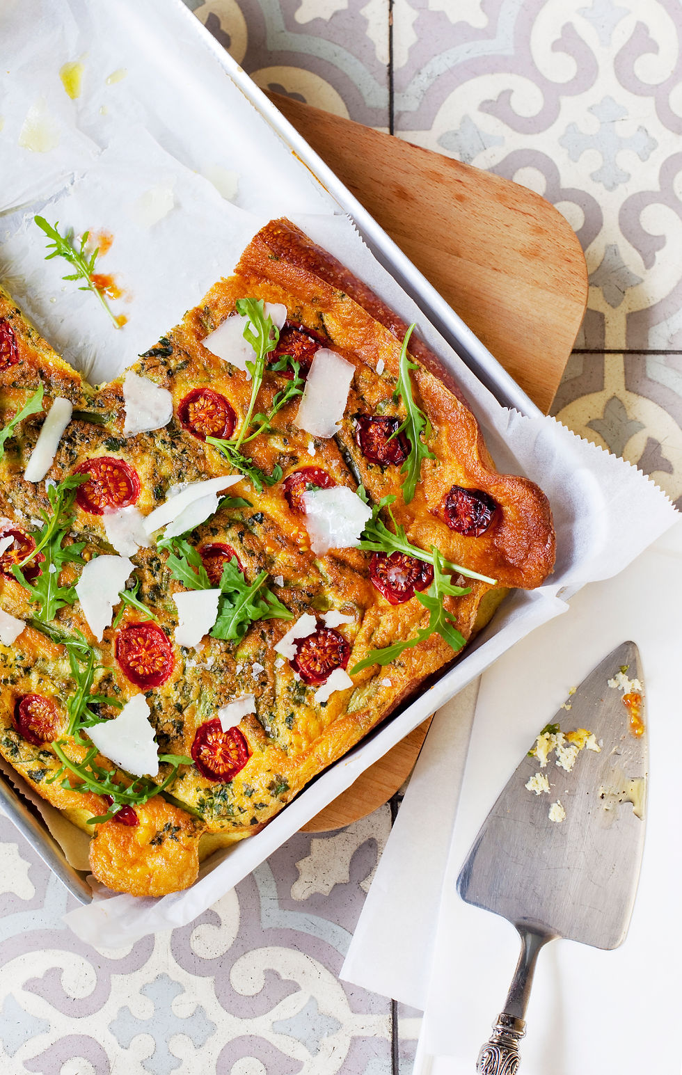 EMERS KITCHEN FLAT BREAT PIZZA.jpg