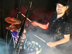 DJ Sound Queen - Wedding DJ Hire