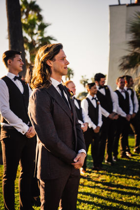 groom reacting during outdoor ceremony at southern california wedding venue