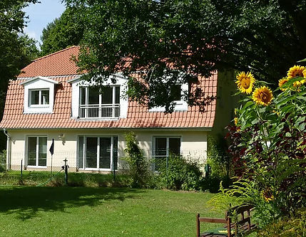 Yogahaus Dreilinden.jpg