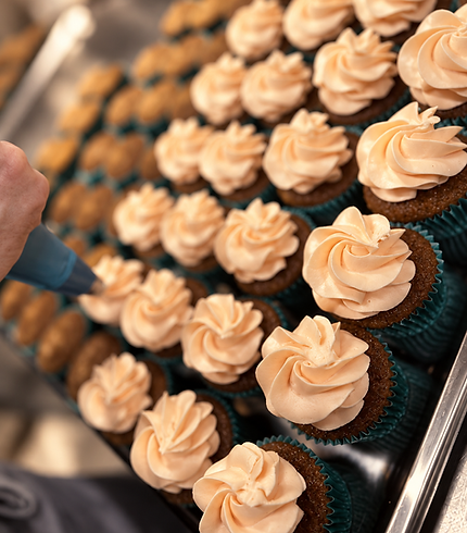cupcakehuset-baking.png